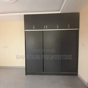 5bdrm House in Spintex for rent
