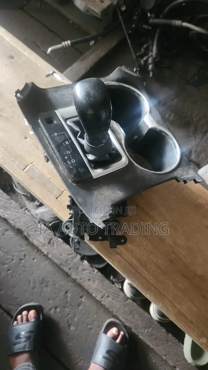 Toyota Highlander 2015-2018 Gear Lever/Selector