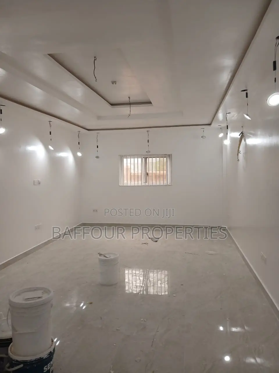 3bdrm Apartment in Ashaley Botwe for rent