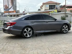 Honda Accord Touring 2.0T 2020 Gray