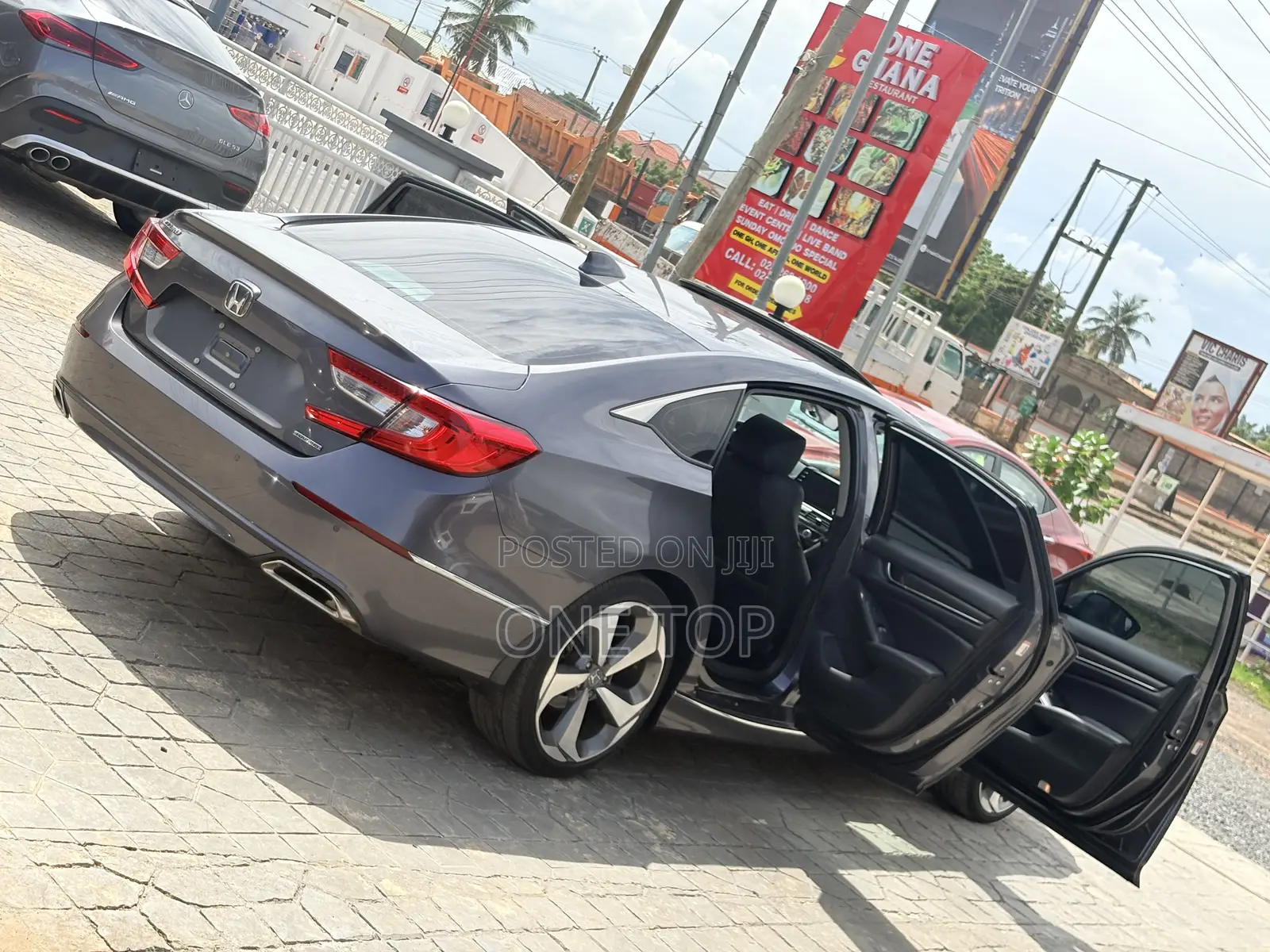 Honda Accord Touring 2.0T 2020 Gray