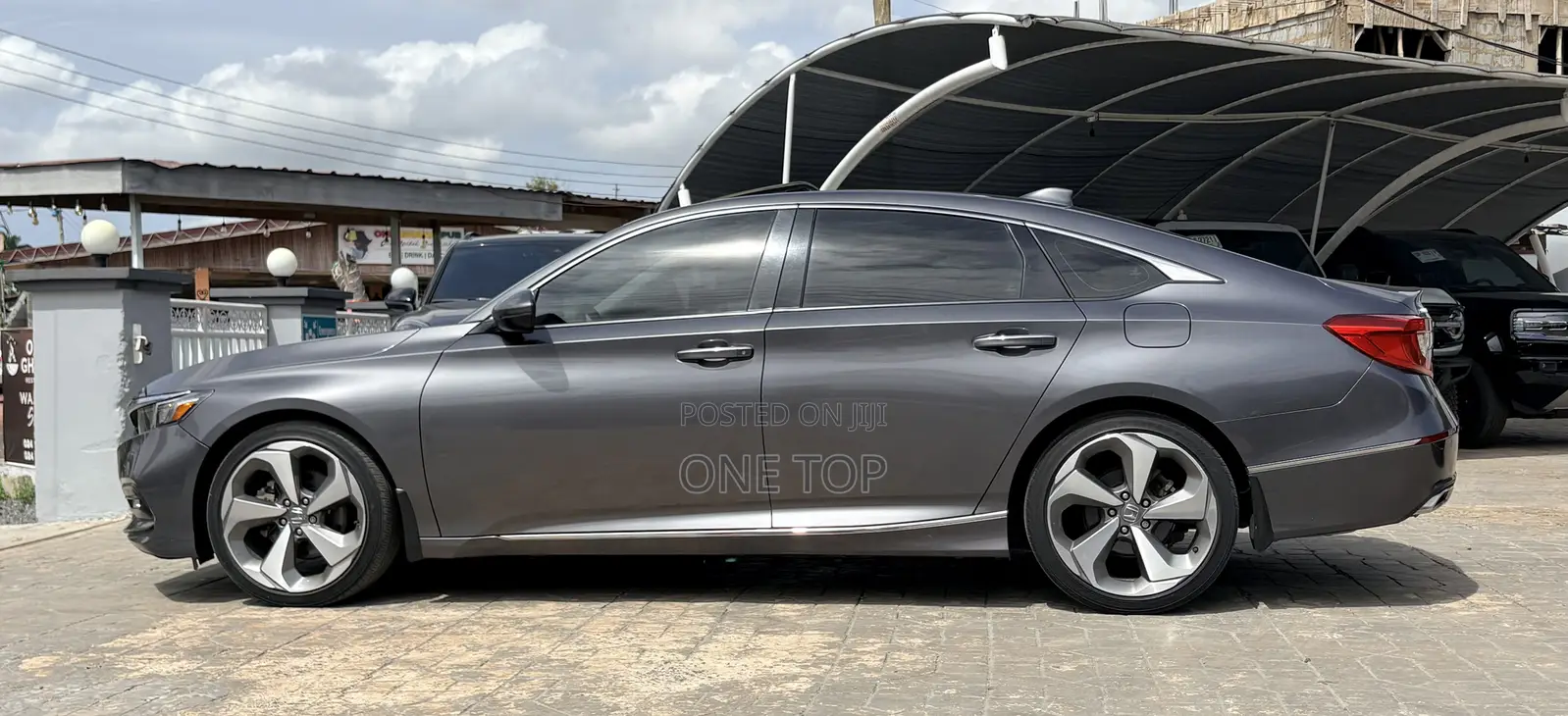 Honda Accord Touring 2.0T 2020 Gray
