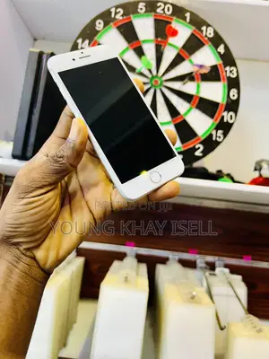 Apple iPhone 7 128 GB Silver