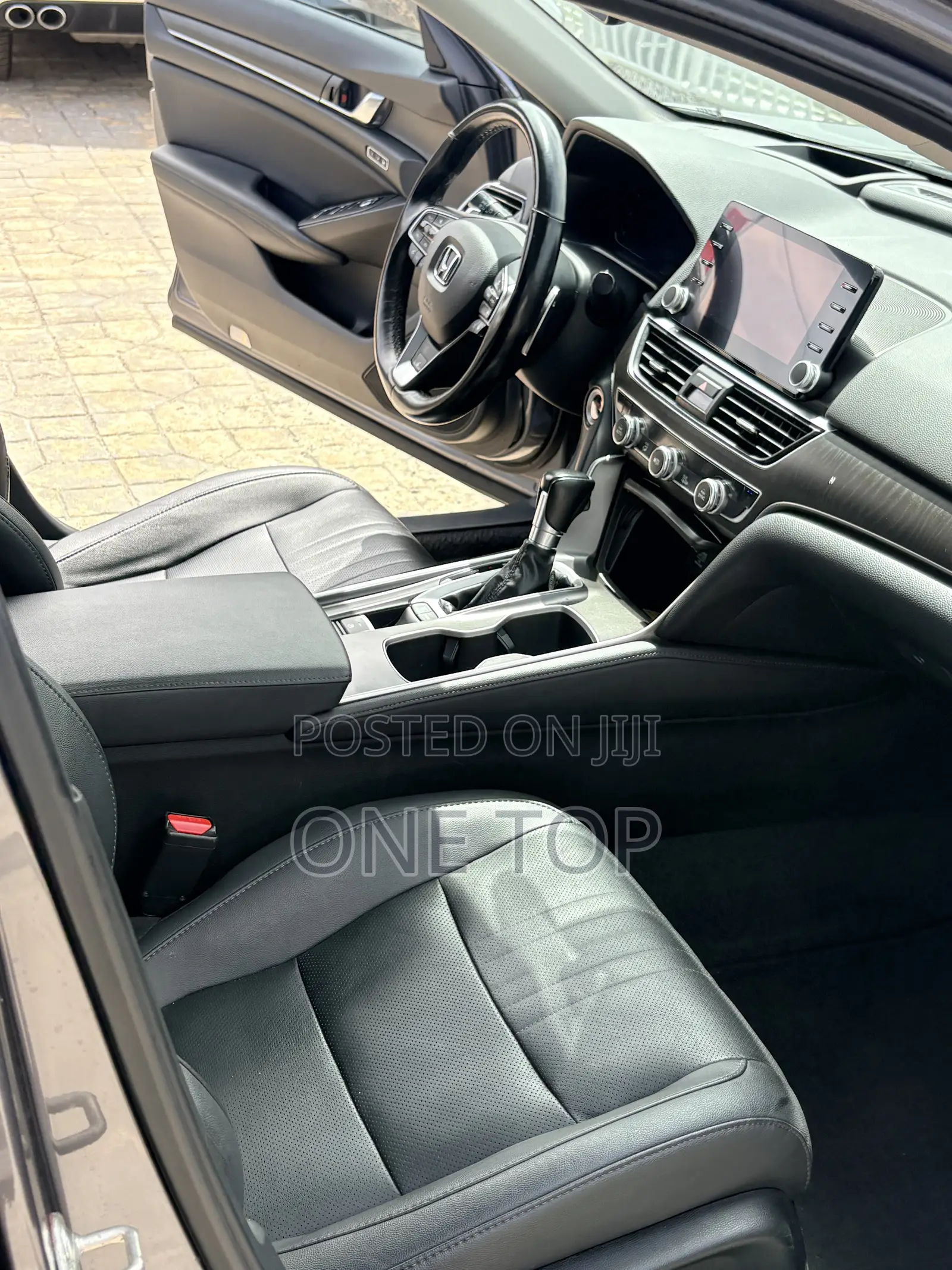 Honda Accord Touring 2.0T 2020 Gray