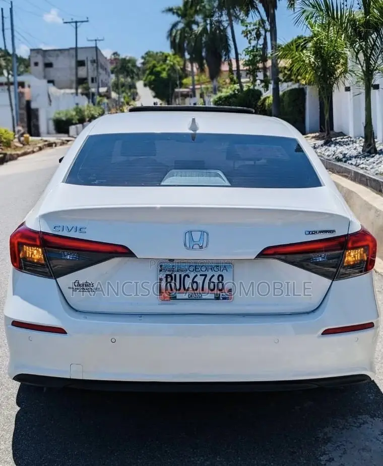 Honda Civic Touring 2022 White