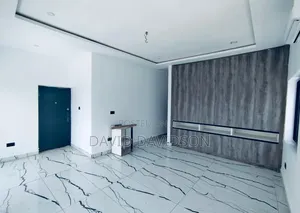 4bdrm House in 4 Bedroom With, Tema Metropolitan for sale