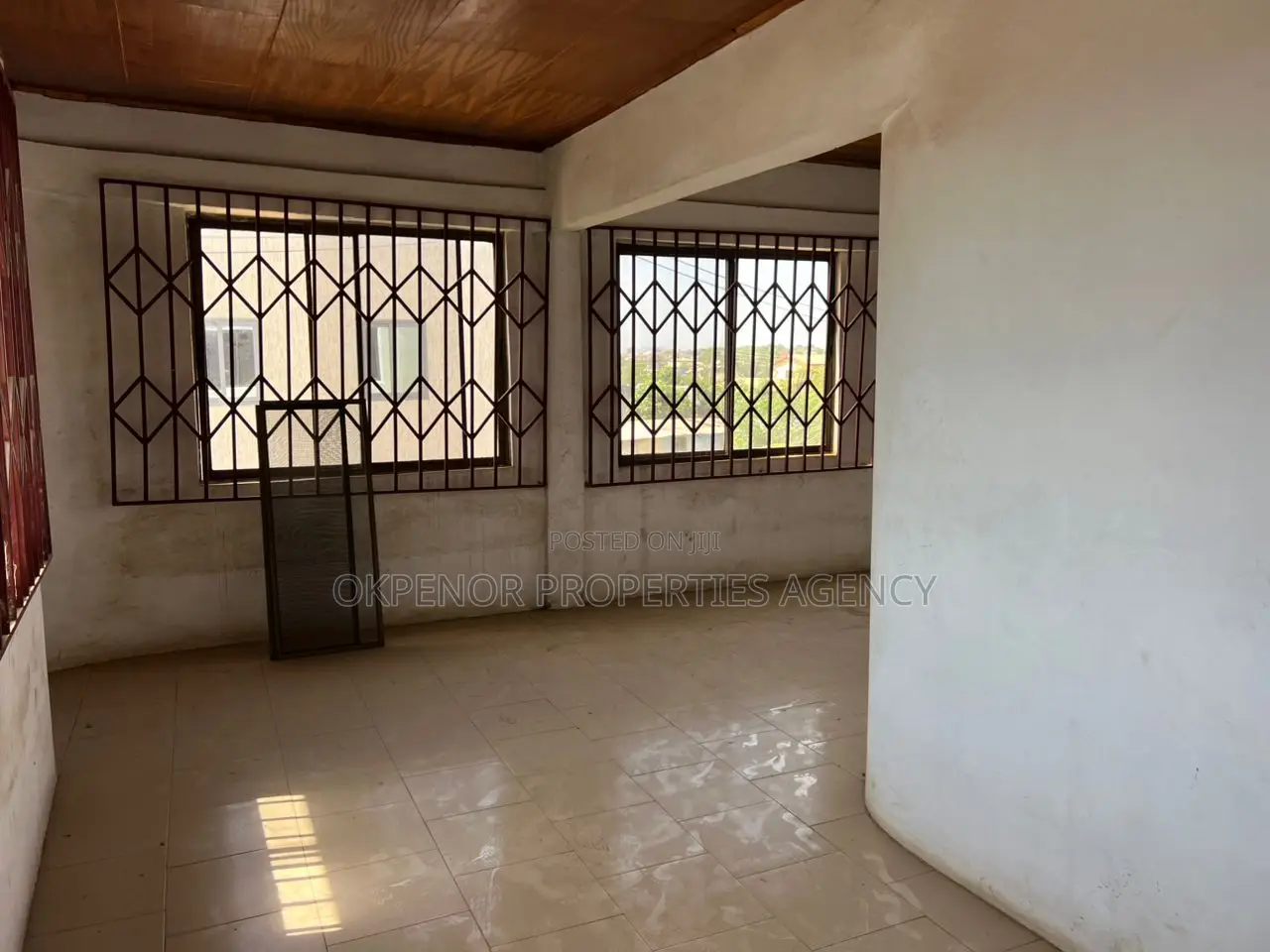 6bdrm House in Afienya, Greater Accra for rent