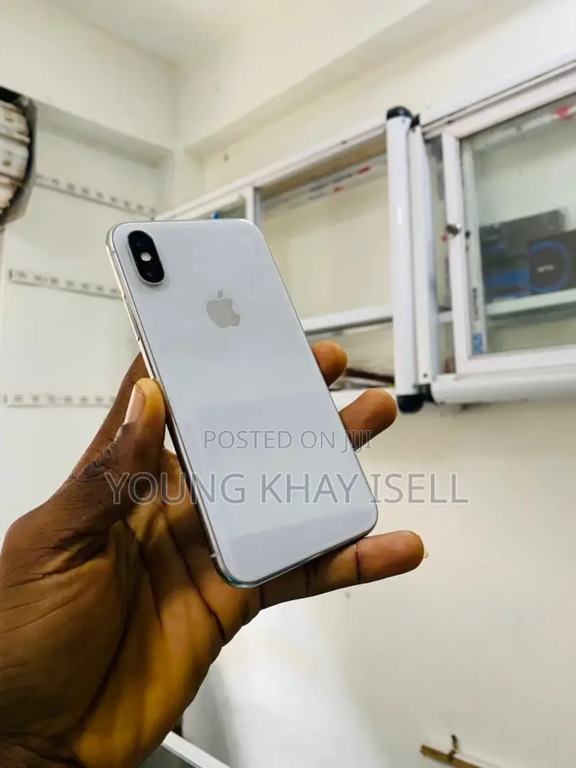 Apple iPhone X 256 GB White
