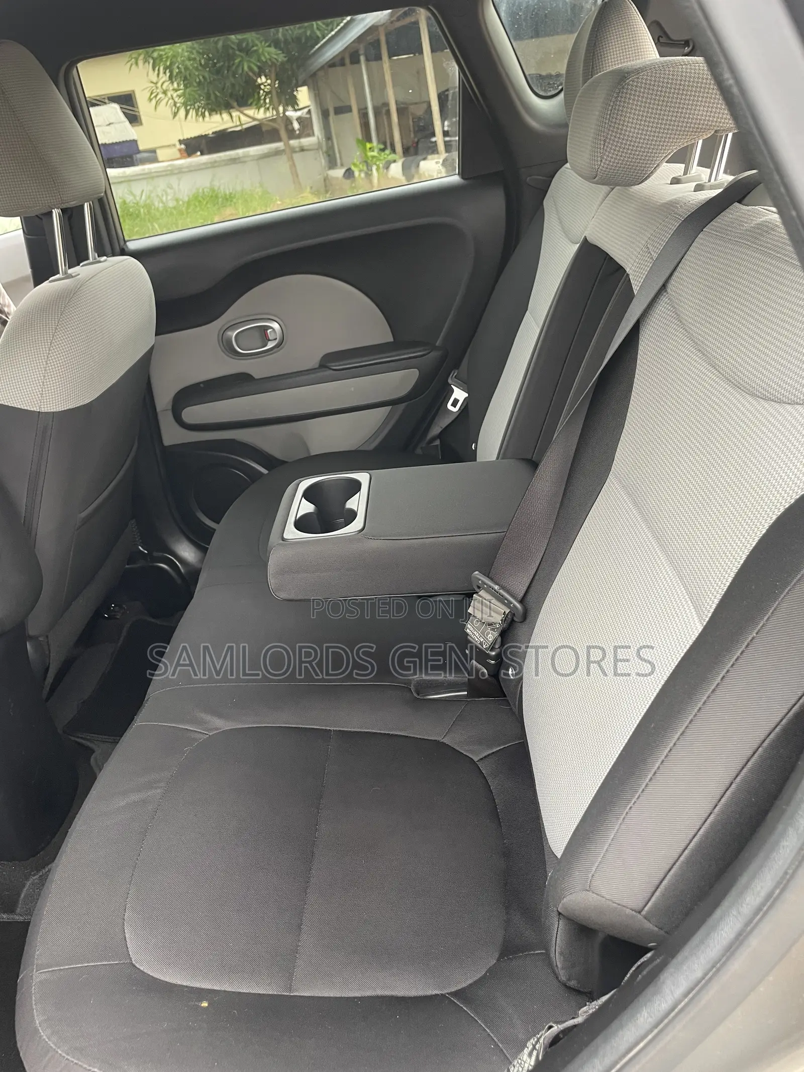 Kia Soul 4dr Wagon (1.6L 4cyl 6A) 2014 Gray