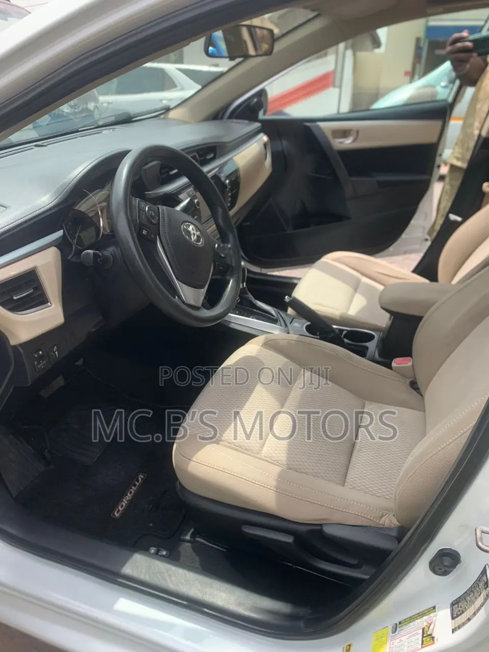 Toyota Corolla 2016 White