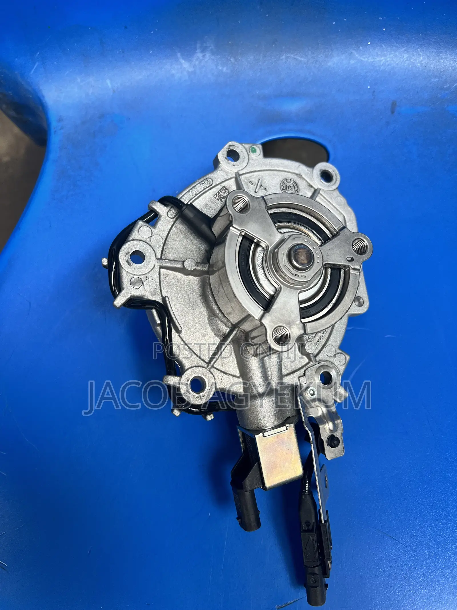 Range Rover Vogue Weter Pump 2020 New One