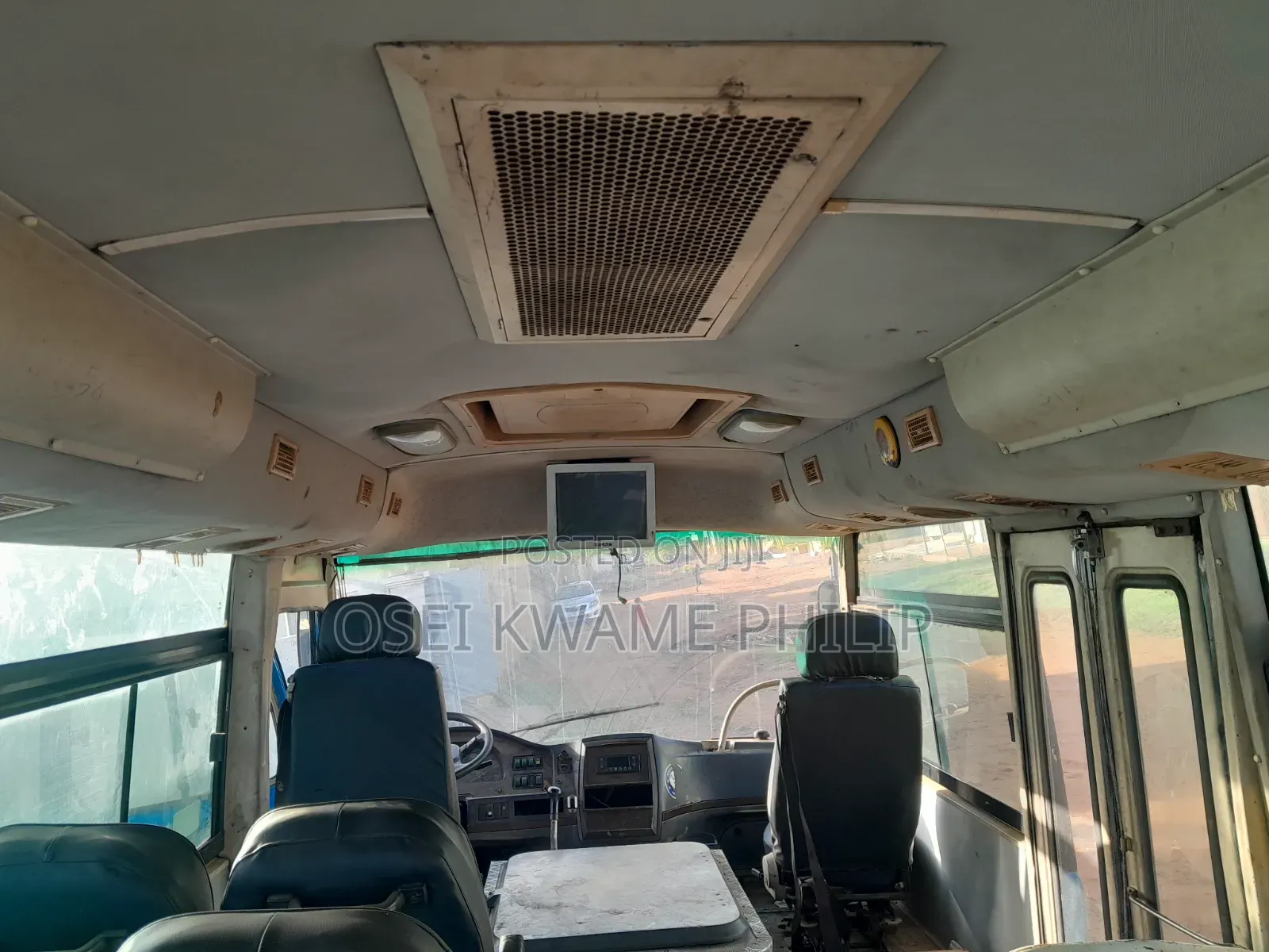 Yutong ZK6107H 2010 Blue