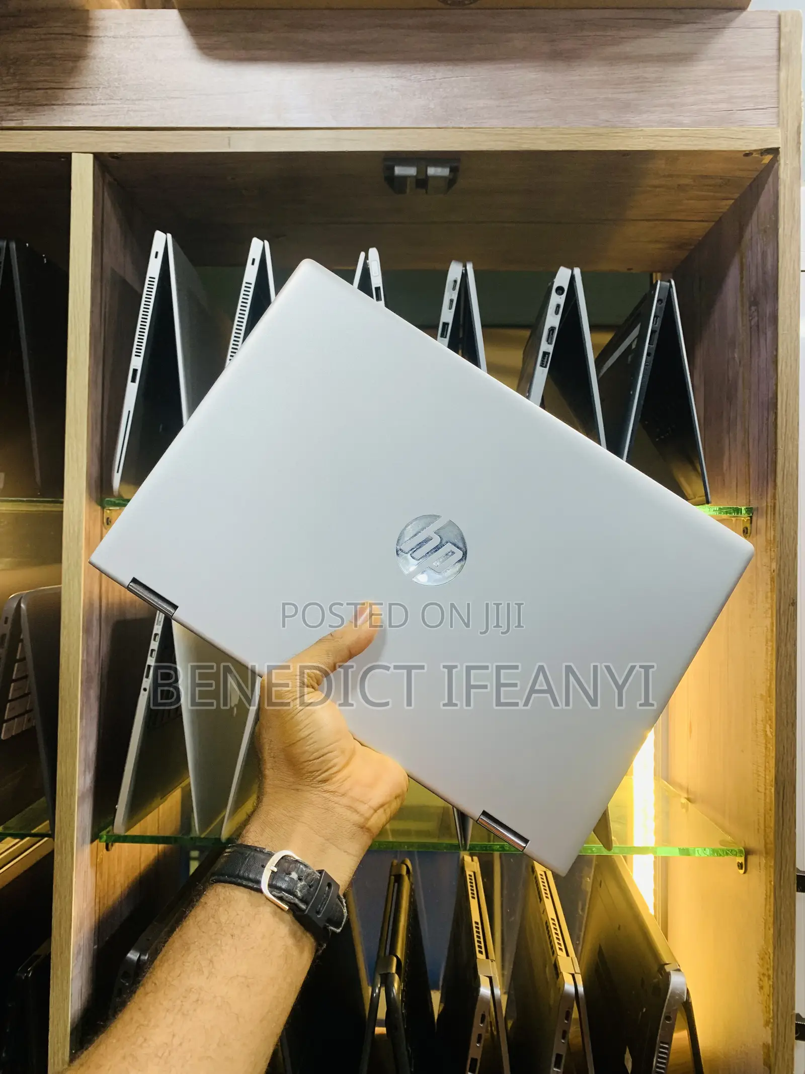 Laptop HP Pavilion 14 x360 2-in-1 8GB Intel Core i3 SSD 128GB