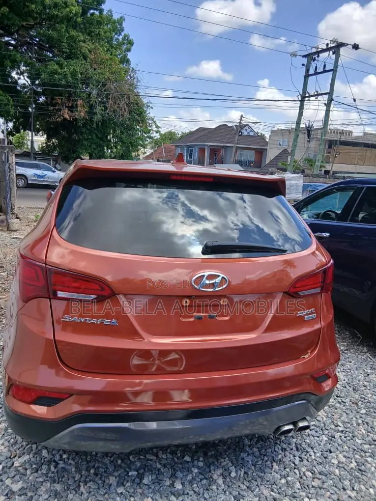 Hyundai Santa Fe SE AWD 2017 Orange