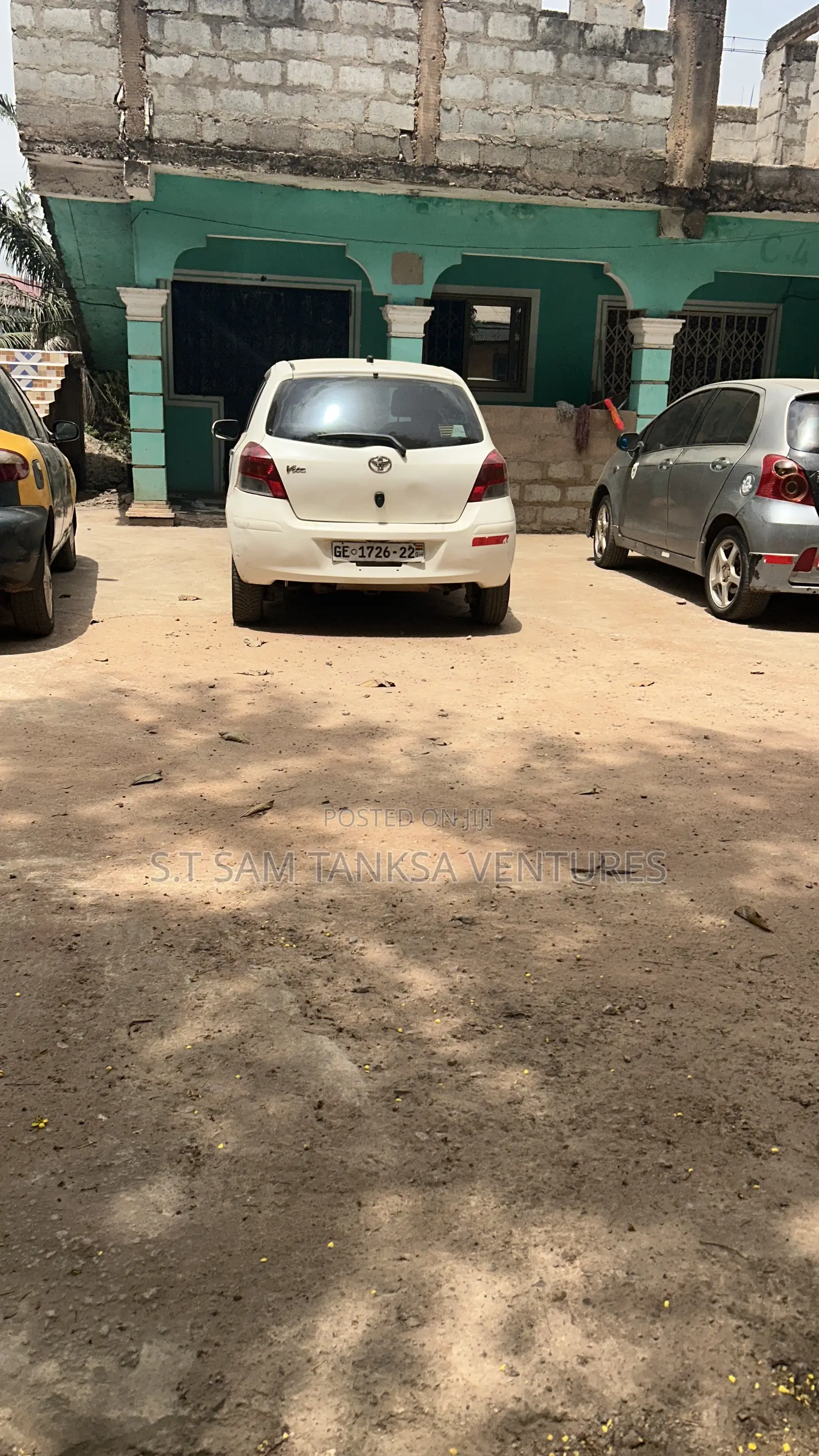 Toyota Vitz 1.5 FWD 3dr 2008 White