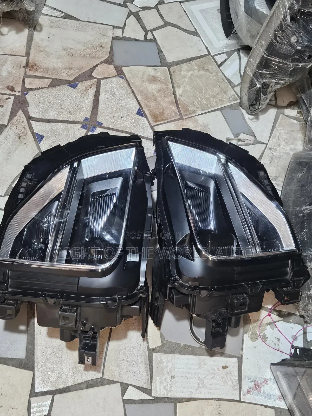 Eclipse Cross 24 Headlight Available