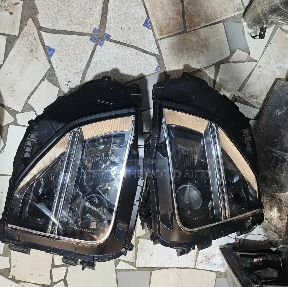 Eclipse Cross 24 Headlight Available