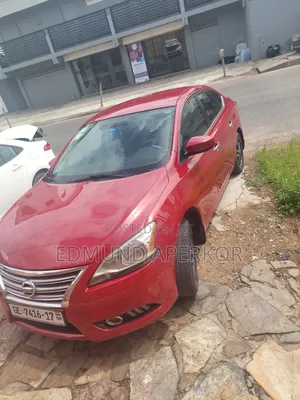 Nissan Sentra SL 4dr Sedan (1.8L 4cyl CVT) 2015