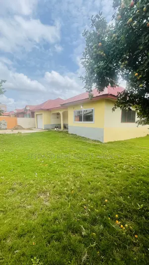 4bdrm House in Sefdard Properties, Kwabenya for rent
