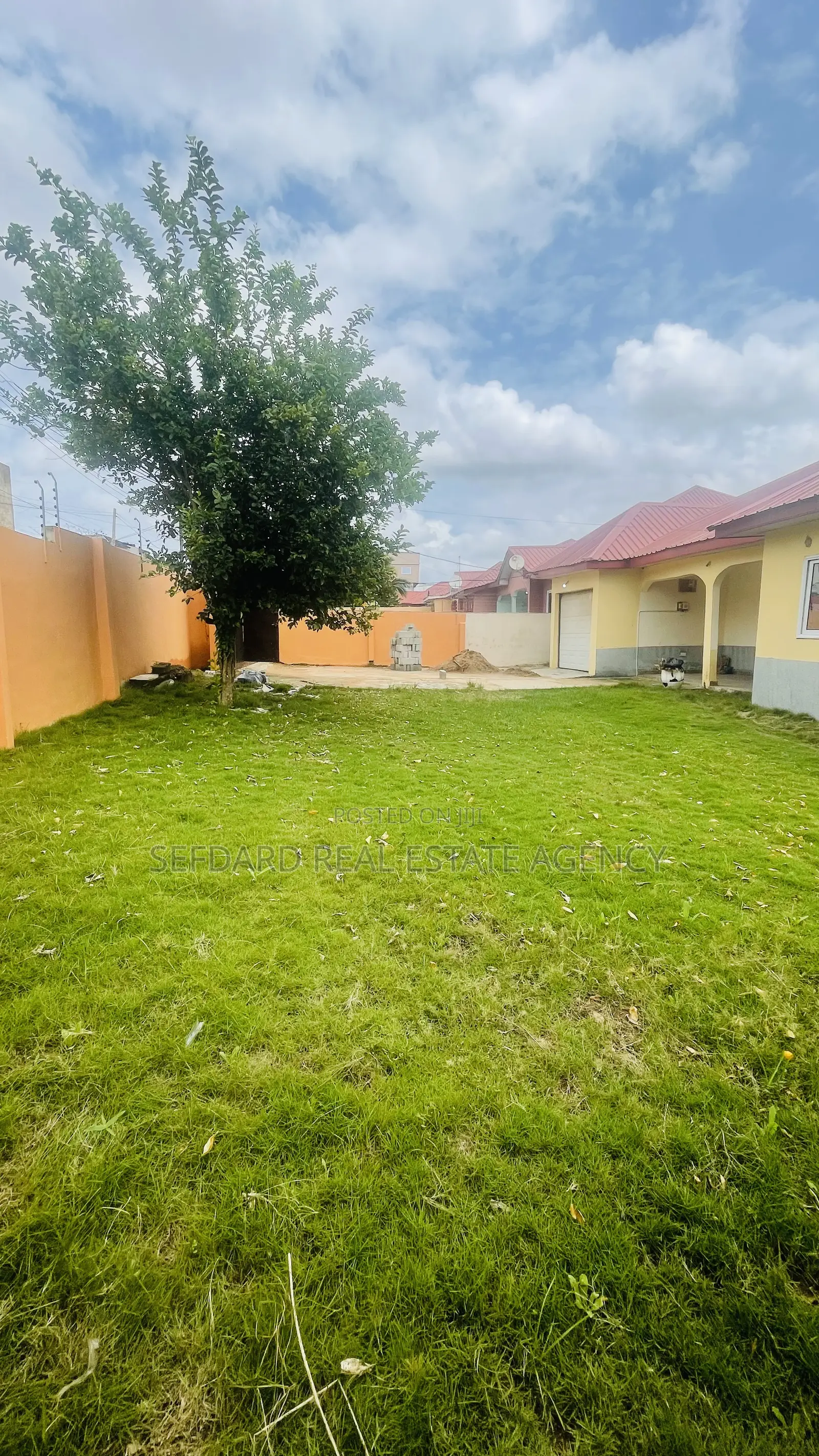 4bdrm House in Sefdard Properties, Kwabenya for rent