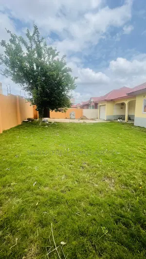 4bdrm House in Sefdard Properties, Kwabenya for rent