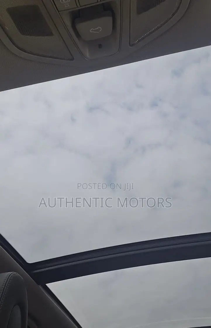 Hyundai Santa Fe Limited Ultimate AWD 2017 Silver