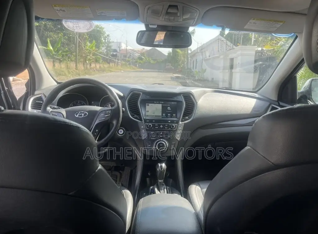Hyundai Santa Fe Limited Ultimate AWD 2017 Silver