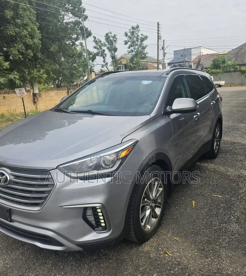 Hyundai Santa Fe Limited Ultimate AWD 2017 Silver