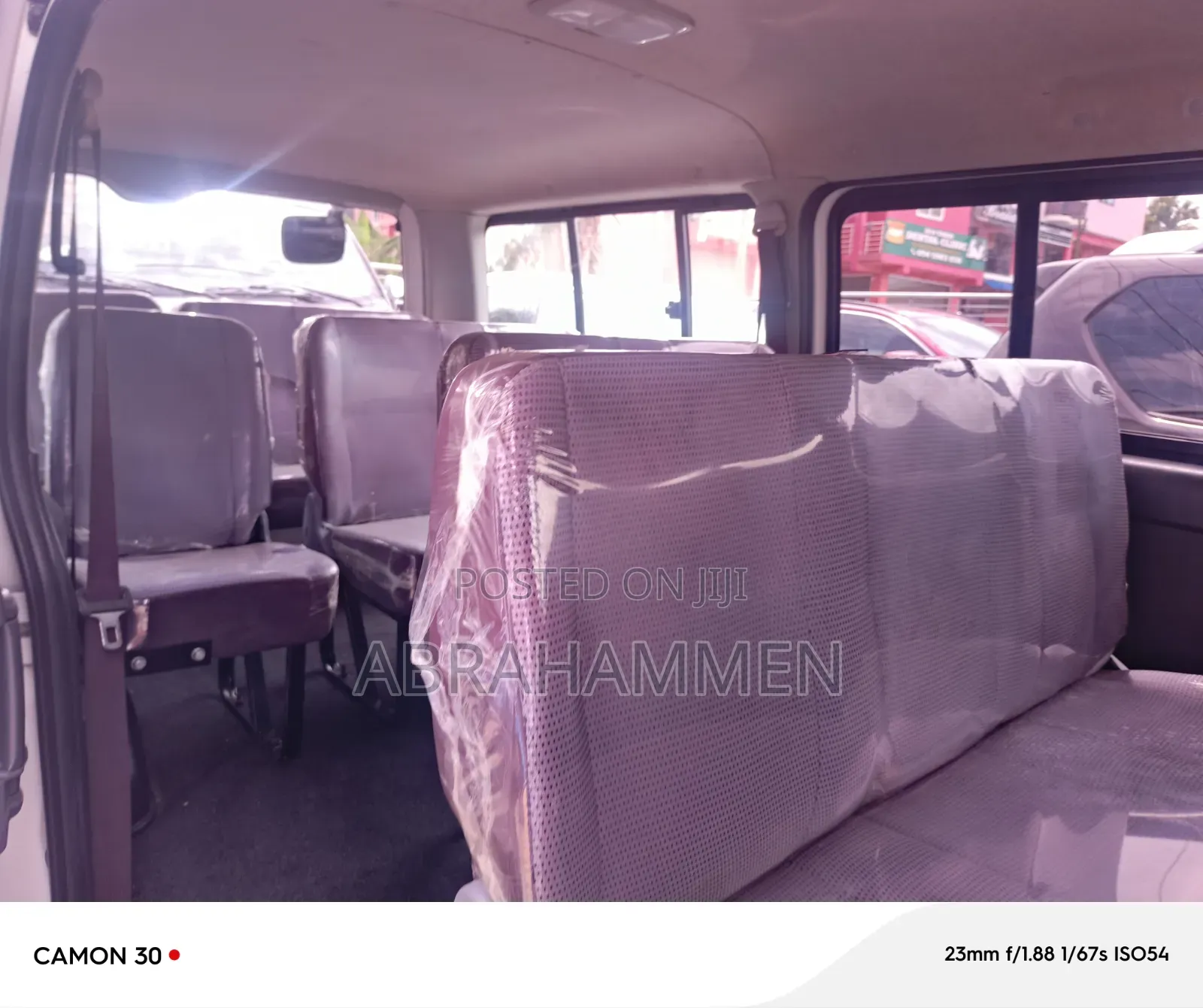 Toyota HiAce 2015 White