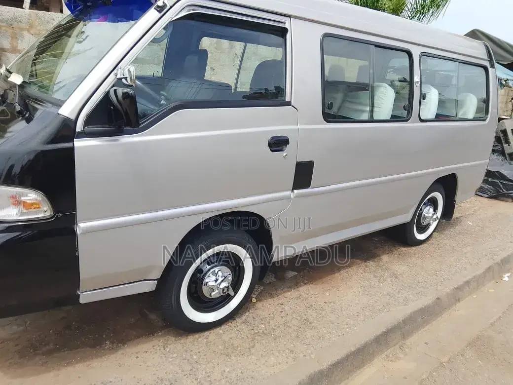 Hyundai H-100 2004