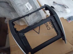 Toyota Camry 2013,14,15 Android Radio Frame/Panels