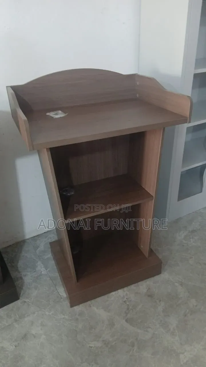 Pulpit (Brown)