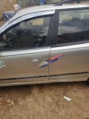 Daewoo Nubira 2000 Silver