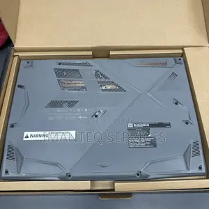 New Laptop MSI GF65 Thin 10UE 16GB Intel Core i5 SSD 512GB