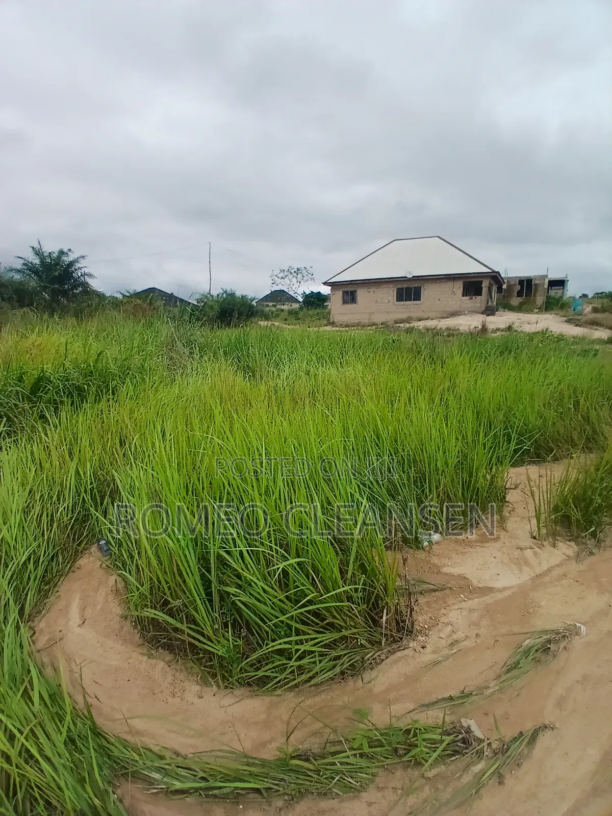 Full Plot of Land for Sale in Kumasi Atonsu Aputuogya Abidjan