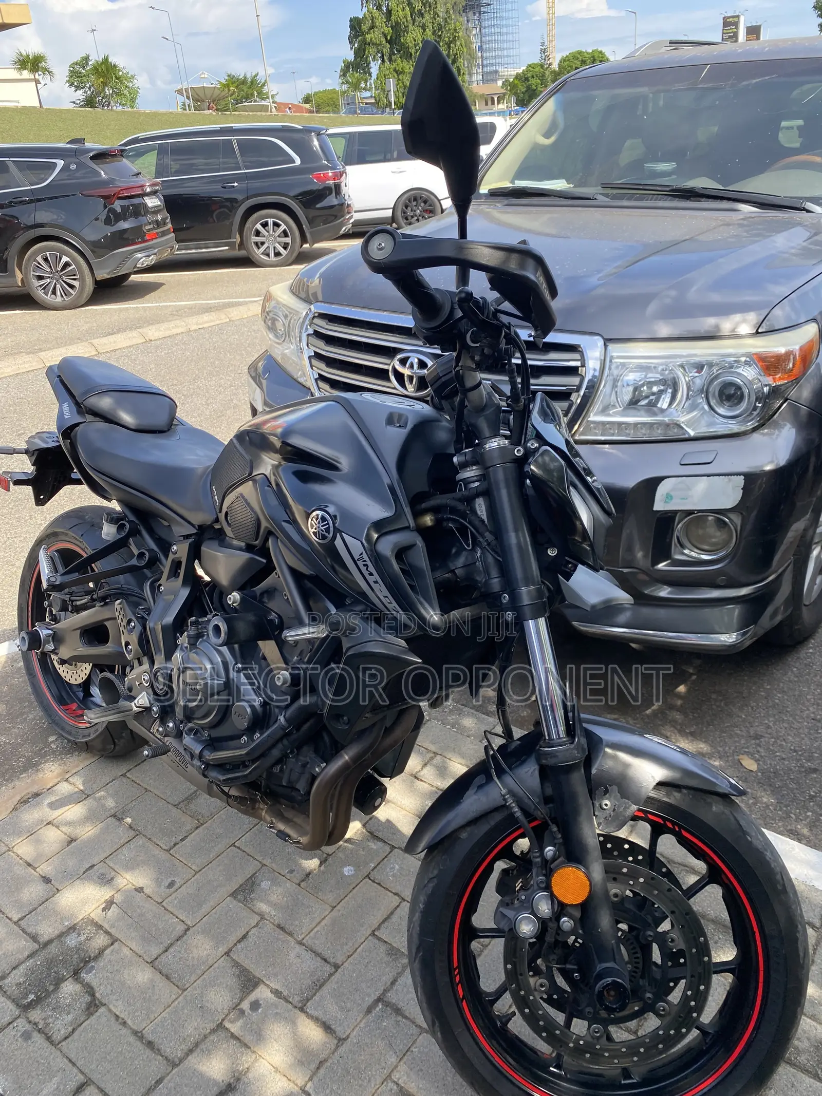 Yamaha 2022 Black