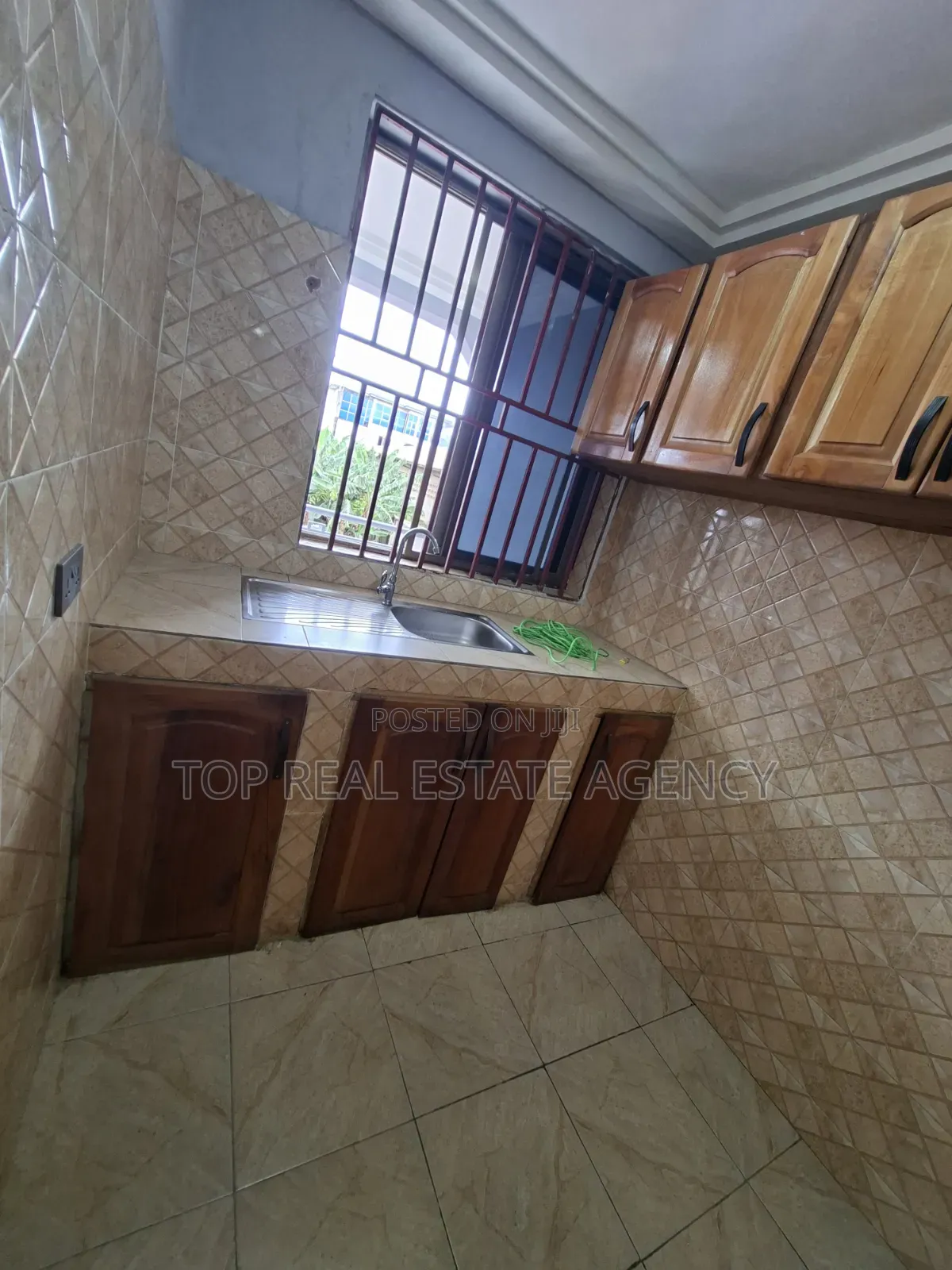 2bdrm Apartment in Dome Gym, Ga East Municipal for rent