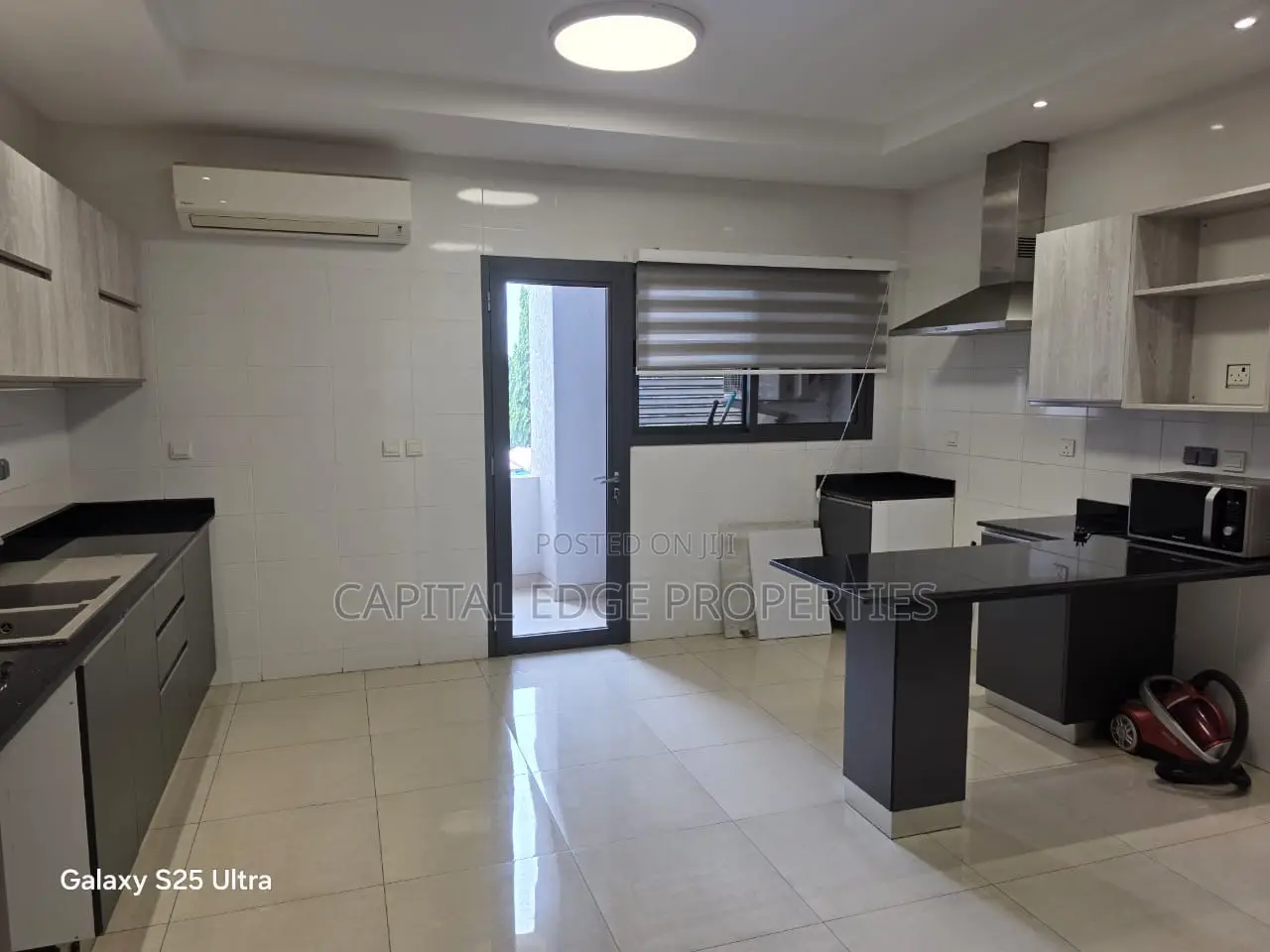 Furnished 3bdrm Apartment in Airport Residential Area for rent