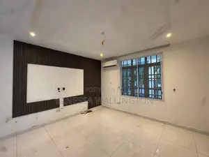 2bdrm Apartment in West Trassaco, East Legon for rent
