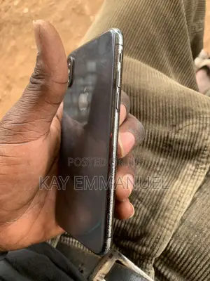 Apple iPhone X 64 GB Black