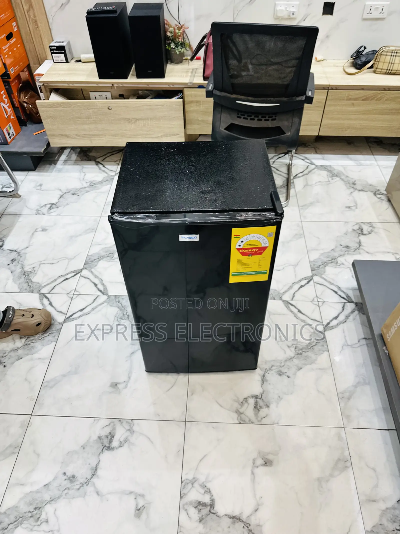 Very Affordable Mini Fridge Table Top Fridge Nasco Black