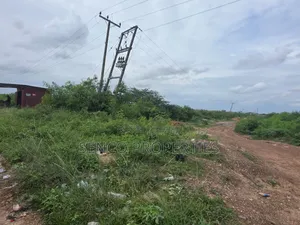 10acres of Titled Land for Sale at East Trasacco