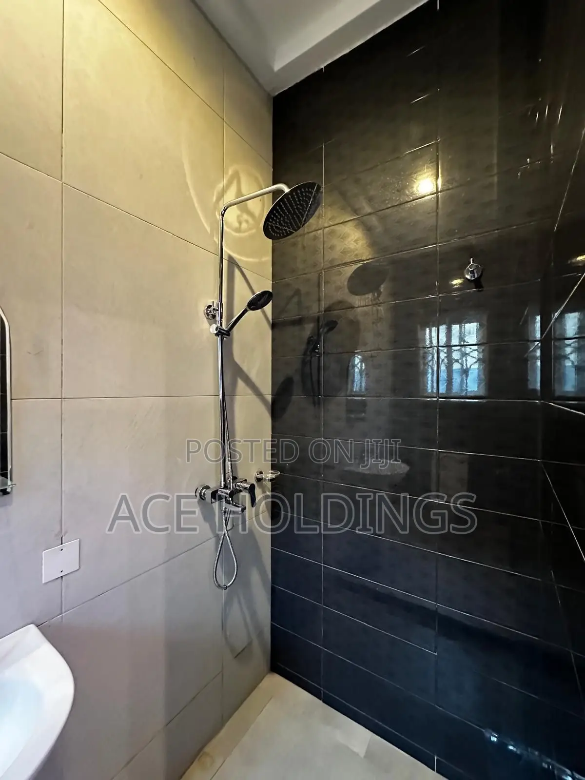4bdrm House in Oyarifa for sale