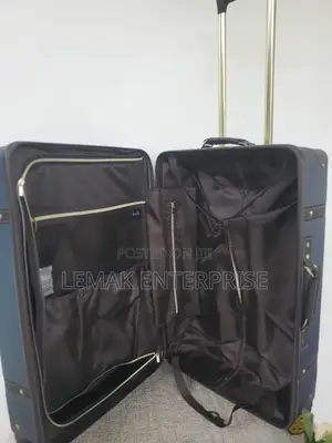 Rock Luggage Vintage Hard Shell Traveling Suitcase