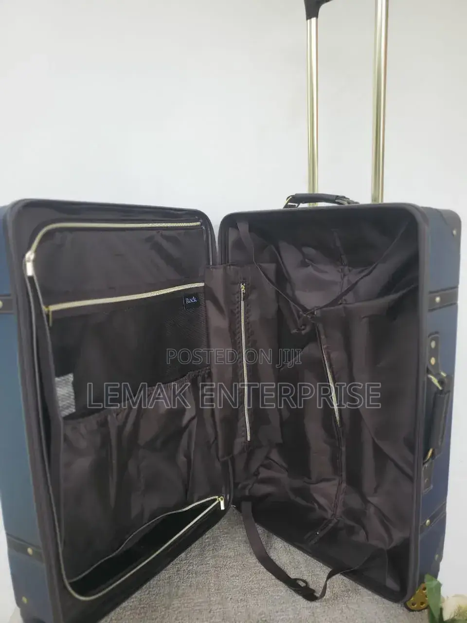 Rock Luggage Vintage Hard Shell Traveling Suitcase