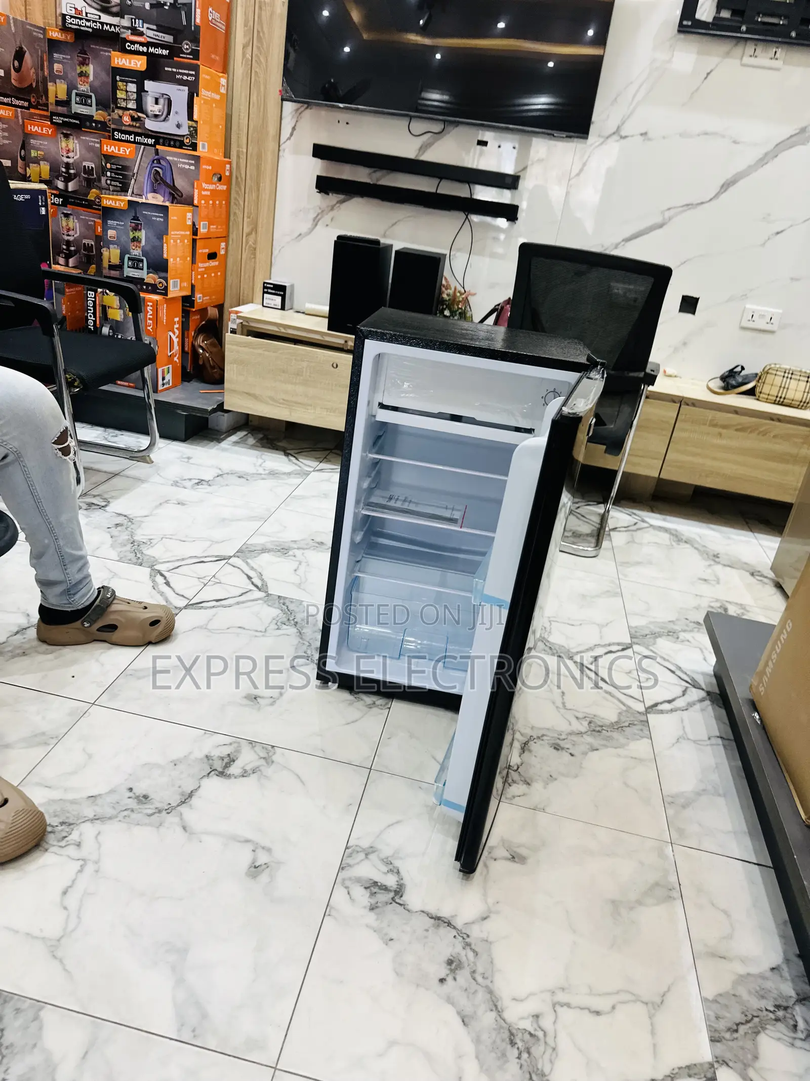 Grab the New Black Table Top Fridge Mini Fridge
