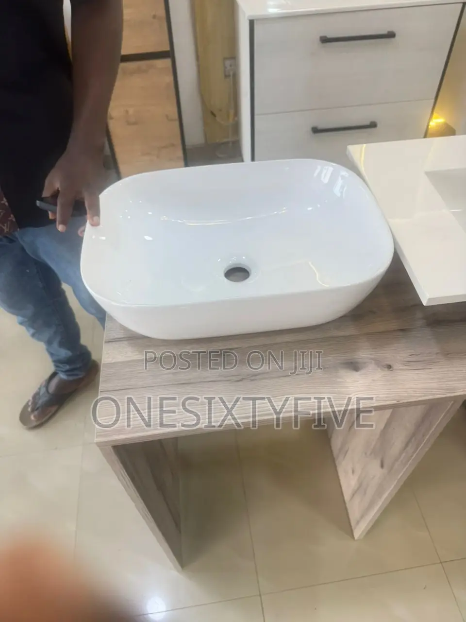Spanish Counter Top Washbasin