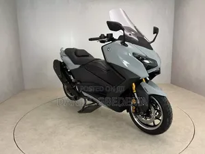 Yamaha 2024 Gray