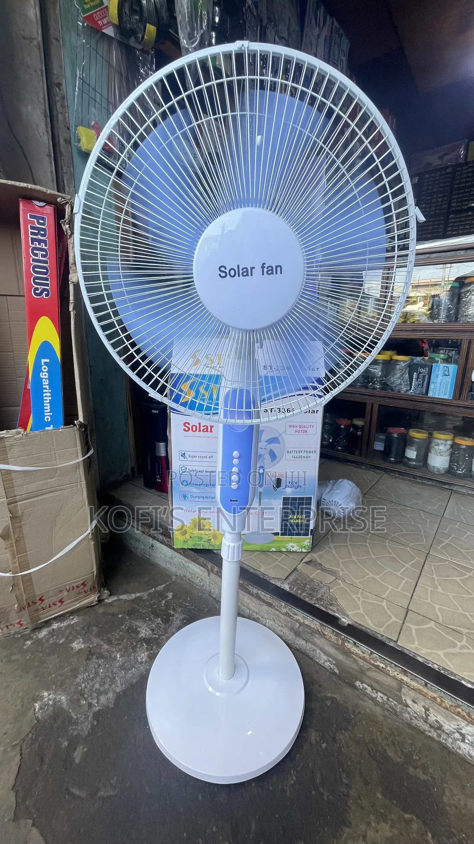 Solar Rechargeable Fan (2-in-1)
