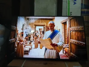 Samsung 43” Smart Tv With Wide Viewing Angle
